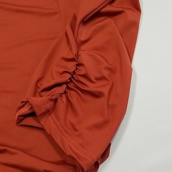 LOVEU.DEAR Shirt Women's Size Medium Short Sleeve Side Pleats Exercise Yoga Gym - Picture 4 of 7